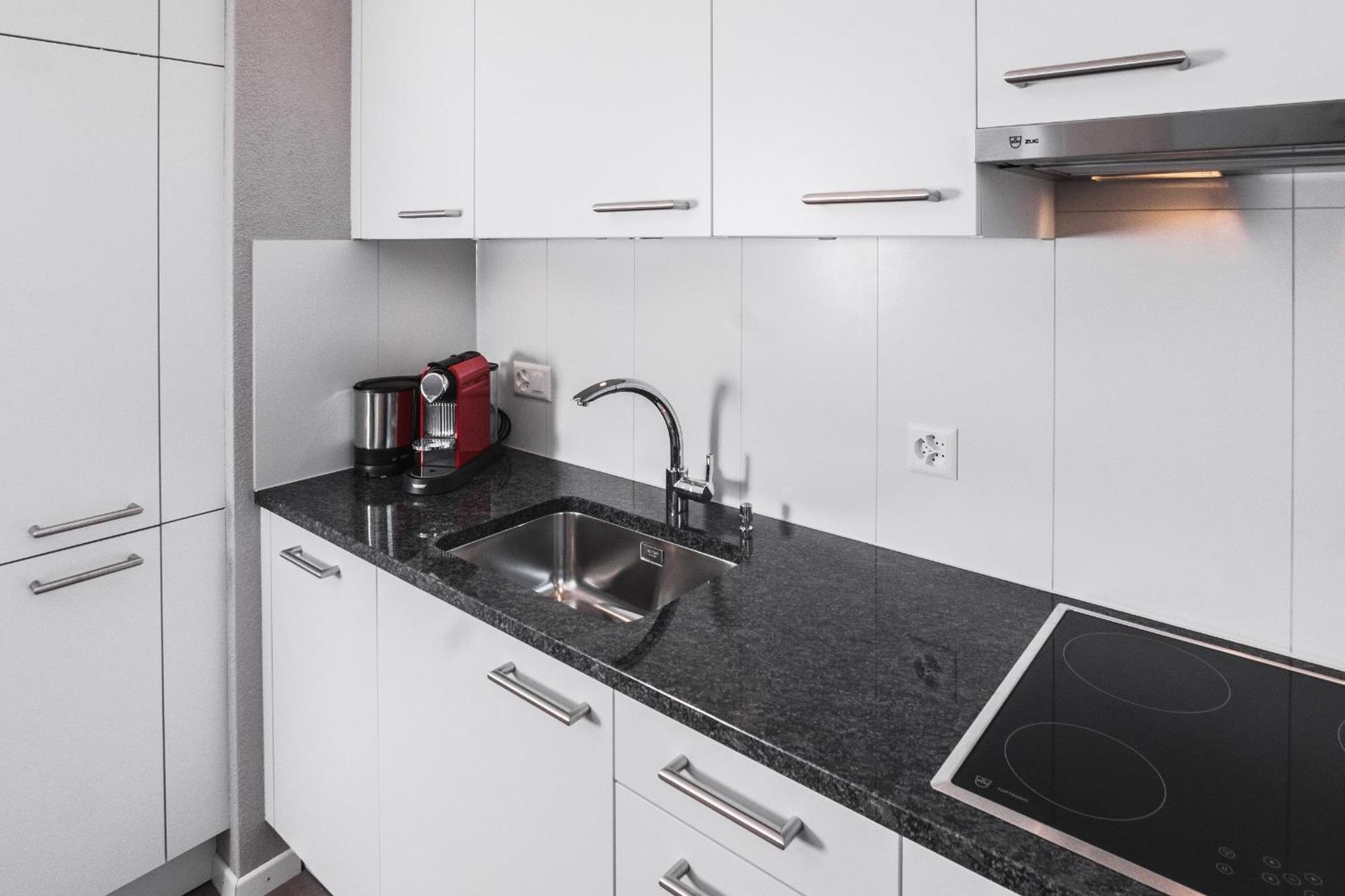 Reloc Serviced Apartments Zurich-Oerlikon Room photo
