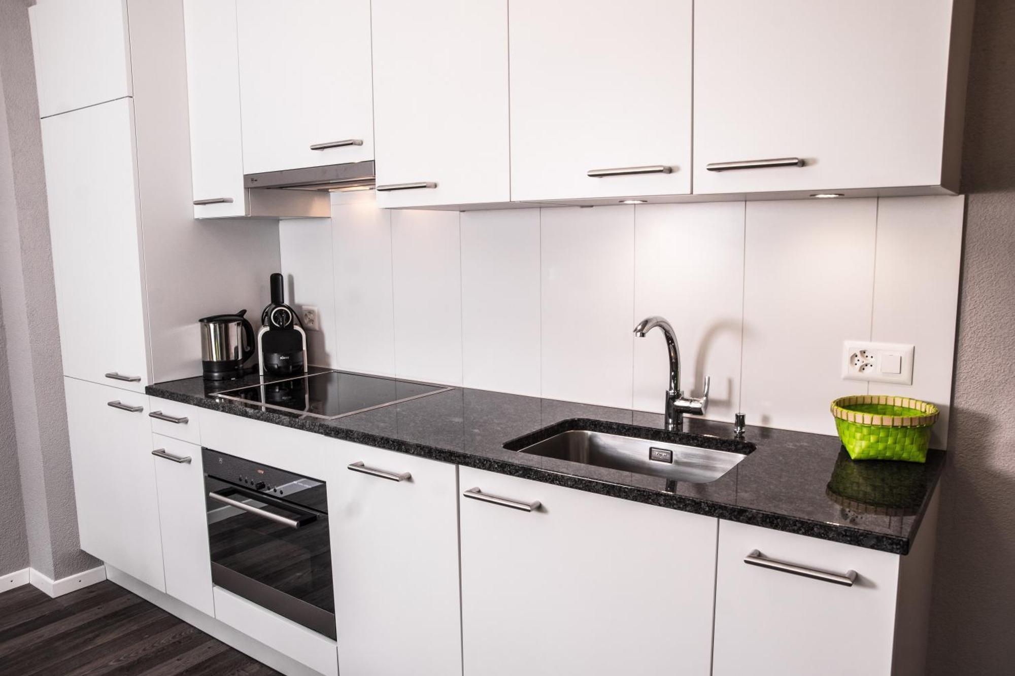 Reloc Serviced Apartments Zurich-Oerlikon Room photo