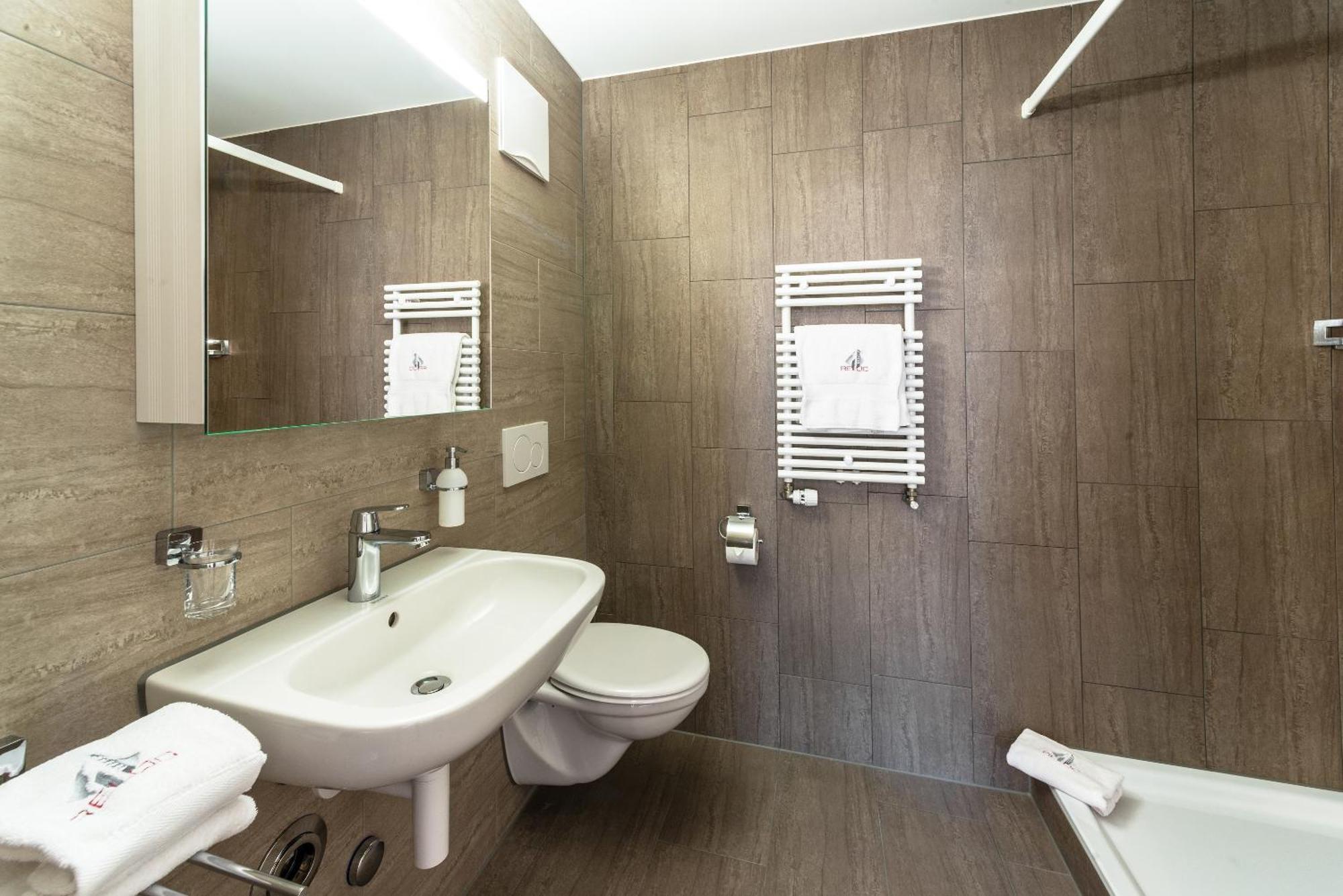 Reloc Serviced Apartments Zurich-Oerlikon Room photo